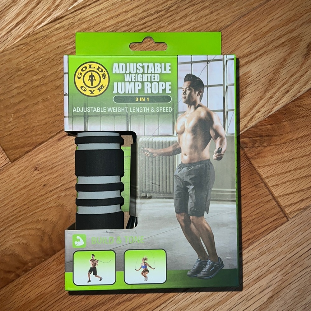 Gold’s Gym Adjustable weighted jump rope